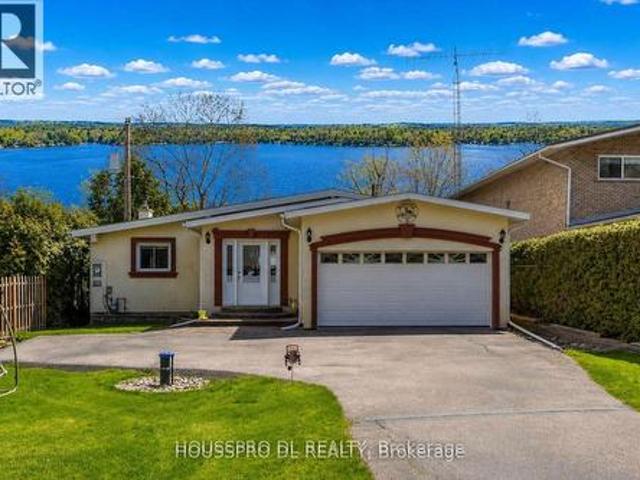 2683 Lakeshore Road E, Oro Medonte, ON, L0L 1T0 house for sale | Listing ID S13137 | Royal LePage