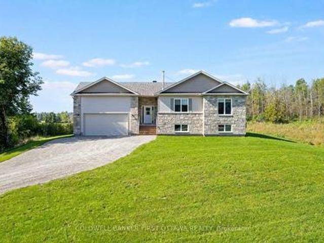 268 Boyds Road, Lanark Highlands, ON, K7C 0C5 house for sale | Listing ID X13813 | Royal LePage