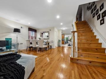 268 Bell Ave