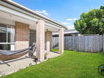 2/68 Milbrook Crescent, Pimpama, QLD 4209