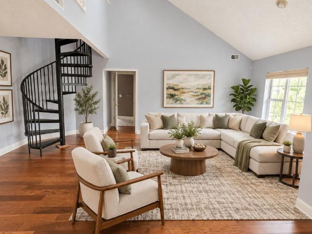 268 W Saginaw Street # 301