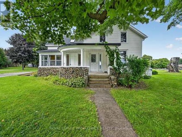 2696 Mcintosh Road, Augusta, ON, K0E 1T0 house for sale | Listing ID X13812 | Royal LePage