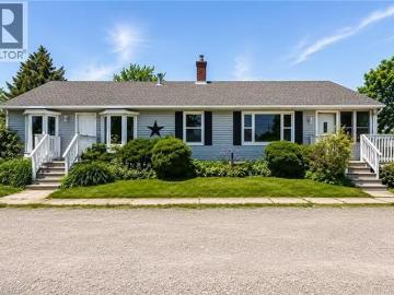 2696 Upper James Street, Hamilton, ON, L0R 1W0 house for sale | Listing ID 40837 | Royal LePage
