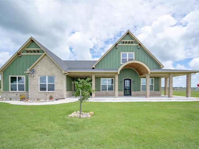 26975 N County Road 3170