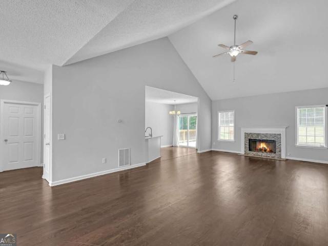 2698 Old Stagecoach Way