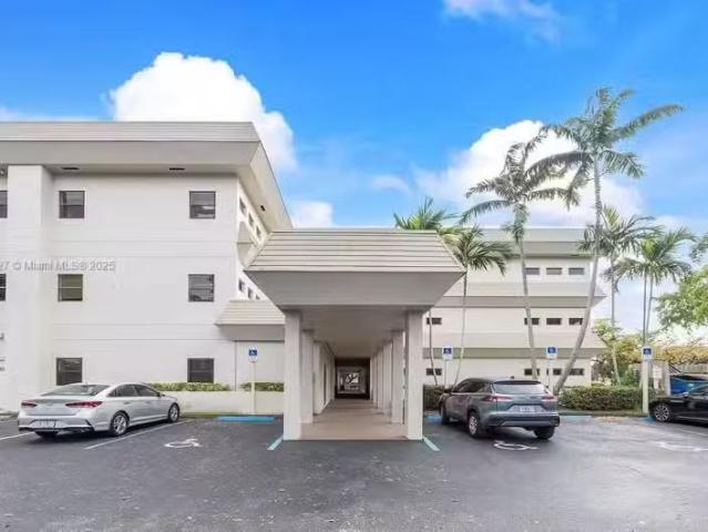 2699 Stirling Rd #306 A, Hollywood, FL 33312 MLS A11836327
