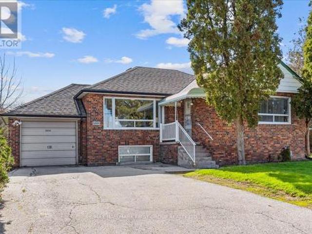 2690 Islington Avenue, Toronto, ON, M9V 2X5 house for sale | Listing ID W13190 | Royal LePage