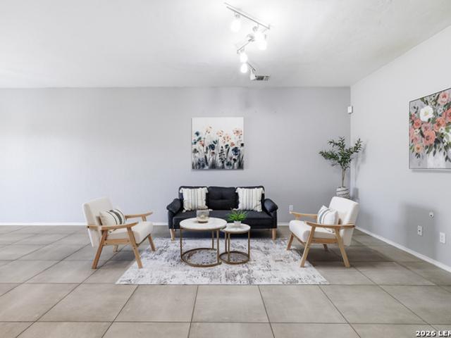 26918 Villa Toscana
