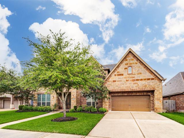 26927 Shoal Glen Lane
