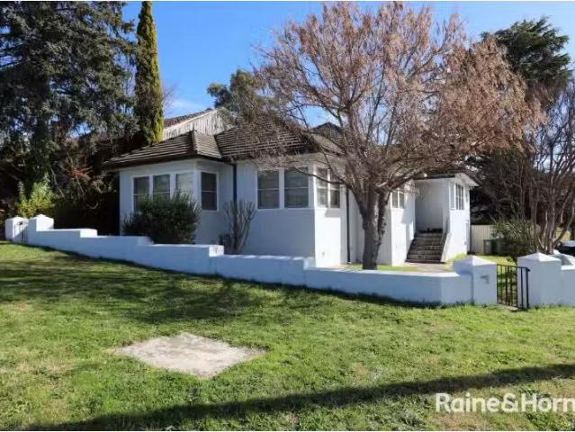 269 Bentinck Street, BATHURST House for rent Listed by Rental.