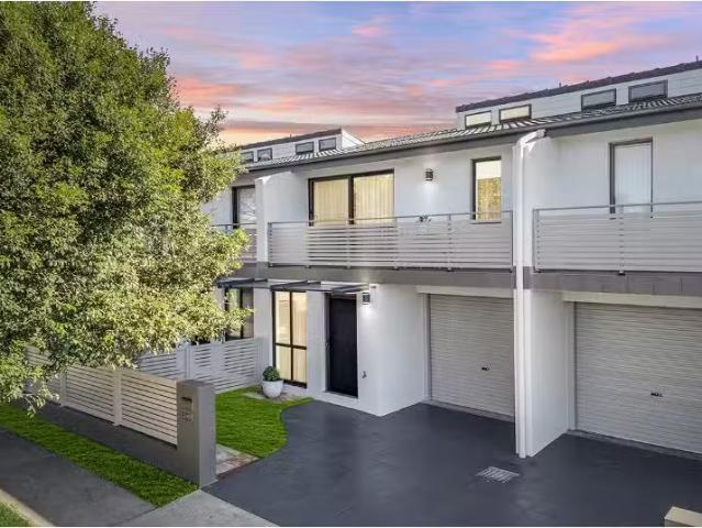 2/69 Berner Street, MEREWETHER Townhouse for rent Listed by A.