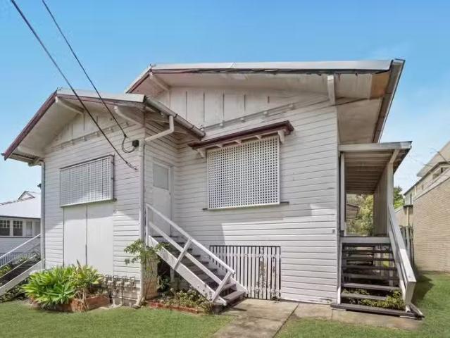 2/69 Kitchener Street, COORPAROO, QLD 4151 Unit for Rent