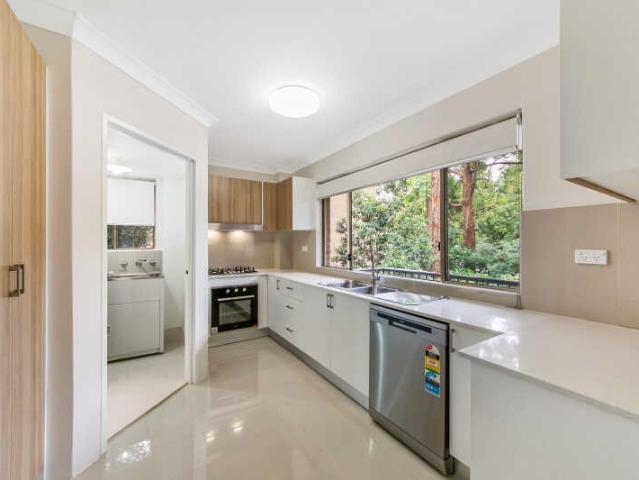 2/69 Oconnell St, North Parramatta