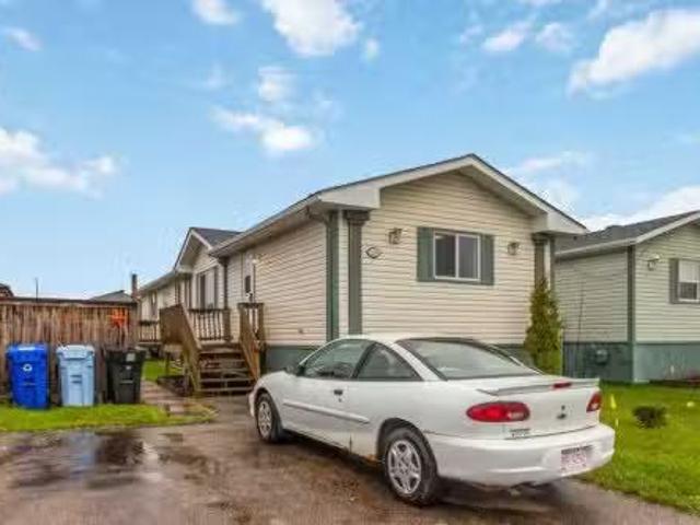269 Mckinlay Crescent, Fort Mcmurray, AB, T9K 2M9 condo for.