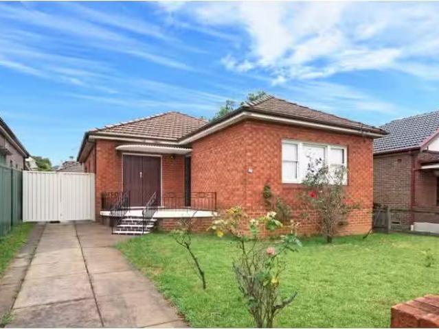 269 Queen Street, Concord West House for rent Listed by Prope.