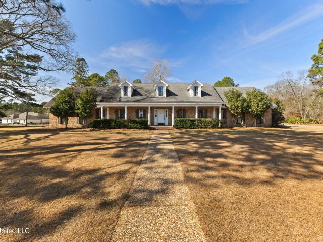 269 W Lake Road