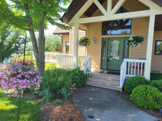 26 64 Blackwood Court