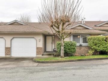 Townhouse for sale in Clayburn - Garden