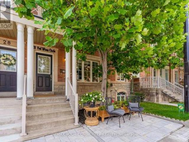26 Ted Wray Circle, Toronto, ON, M3L 0G5 house for sale | Listing ID W13658 | Royal LePage