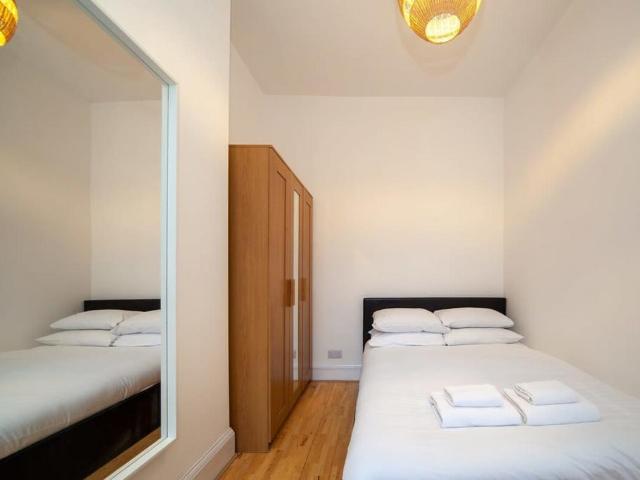 26 Tooting High Street, London, SW17 0SP, United Kingdom | 2 bed apartment for rent #137019662 | Rentberry