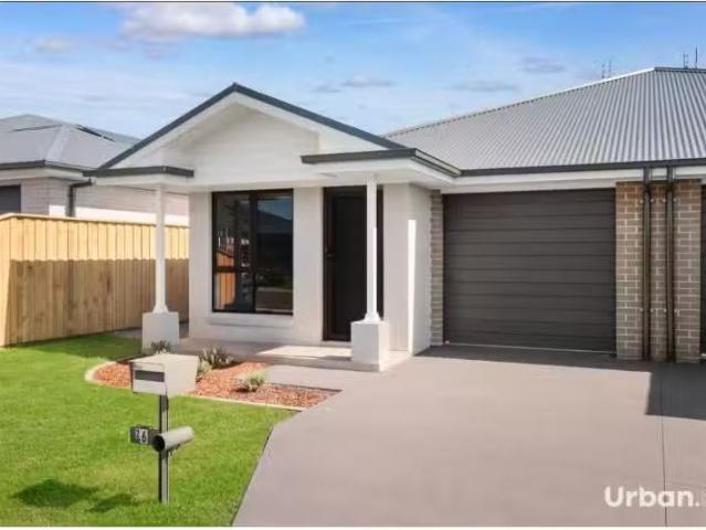 2/6 Trevallyn Avenue, Lochinvar Townhouse for rent Listed by.