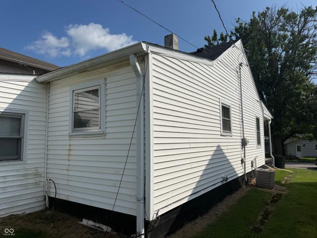 26 W Jefferson