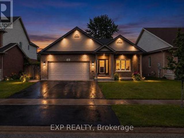 26 Welstead Drive, St. Catharines, ON, L2S 4B4 house for sale | Listing ID X13658 | Royal LePage