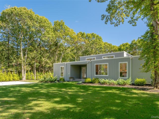 26 Wintergreen Way, Quogue, NY 11959 | MLS #942140
