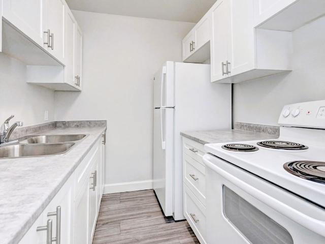 26 Willow Road Apartments 1 Bedroom Apartment for Rent at 26 Willow Rd, Guelph, ON N1H 1W1 Onward Willow
