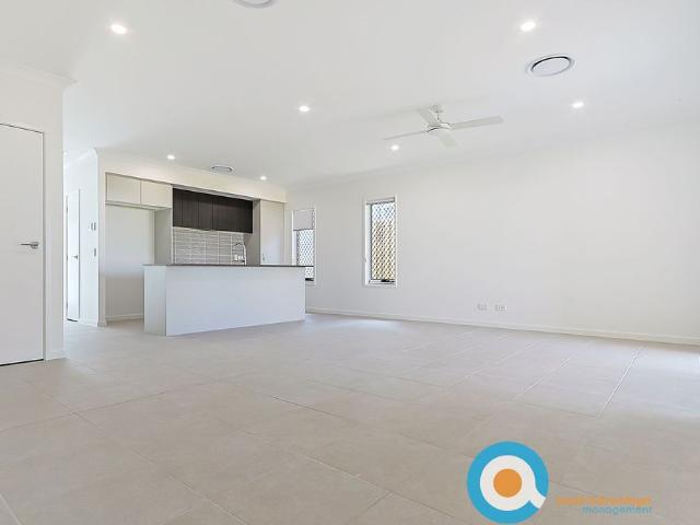 26 Wilsons Peak Way, White Rock