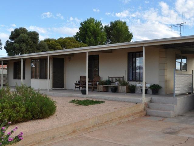 26 Woodforde Street, Port Augusta West