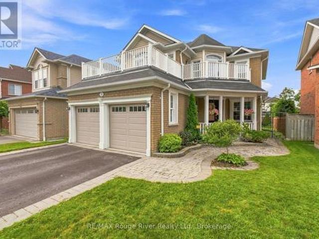 26 Woodlands Avenue, Whitby Pringle Creek, ON, L1R 2S9 house for sale | Listing ID E13672 | Royal LePage