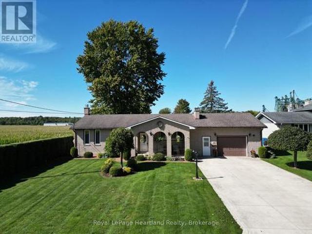 26 York Crescent, Bluewater Hensall, ON, N0M 1X0 house for sale | Listing ID X13827 | Royal LePage
