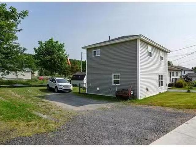 26 Adelaide Street, Carbonear, NL, A1Y 1A7 house for sale L.