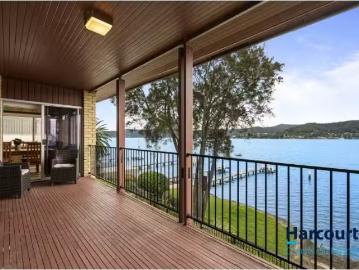 Tuggerah Lake, Jilliby, Wyong Region, Snapper Island