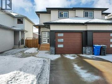 Blackfalds, Alberta - Garden, Fireplace