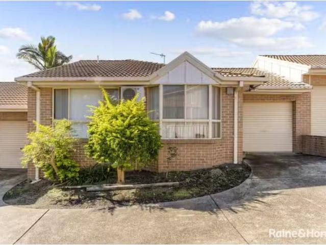 2/6 Bakeri Circuit, WARABROOK House for rent Listed by Leasin.