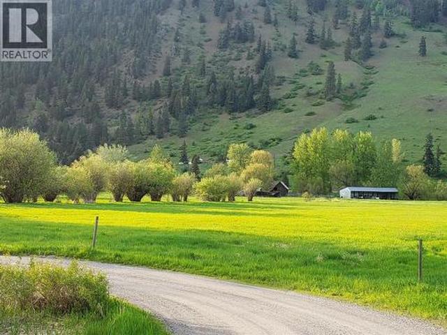 26 Barnes Road, Lumby, BC, V0E 2G7 house for sale | Listing ID 10364 | Royal LePage