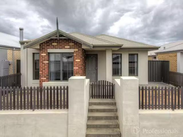 26 Benson Loop, Alkimos, WA 6038