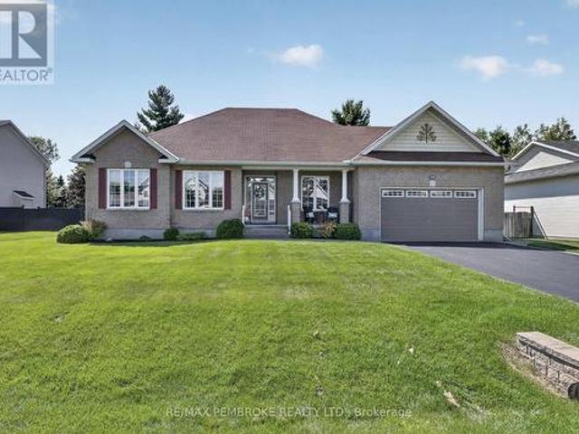26 Bedard Boulevard, Petawawa, ON, K8H 0B7 house for sale | Listing ID X13694 | Royal LePage