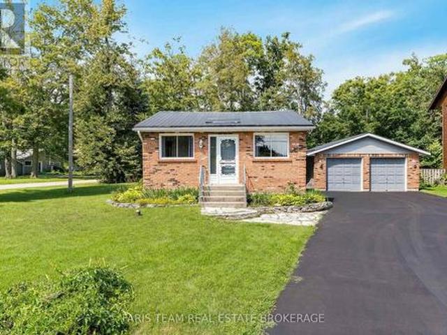 26 Big Bay Point Road, Innisfil, ON, L9S 2N9 house for sale | Listing ID N13721 | Royal LePage