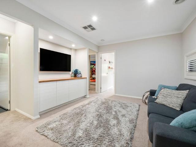 26 Bonarba Link, Googong