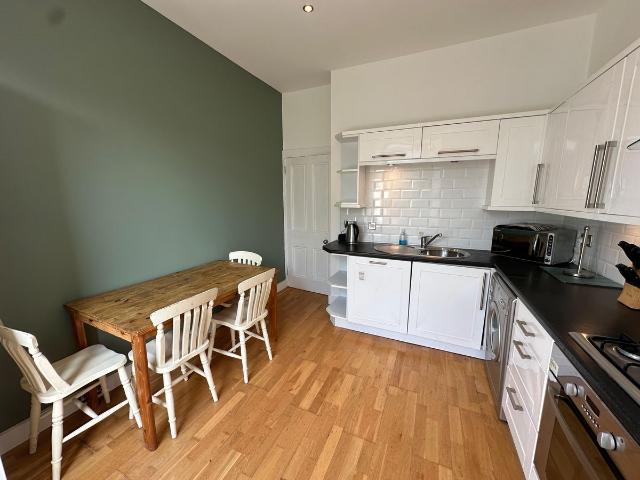 26 Broomhill Road, Aberdeen AB10, 1 bed flat to rent, £650 pcm | PrimeLocation