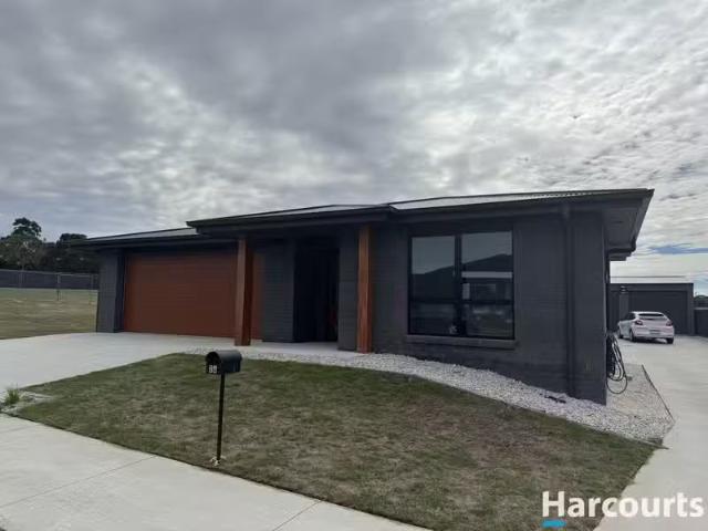 26 Bryan Street, SHEARWATER, TAS 7307 House for Rent