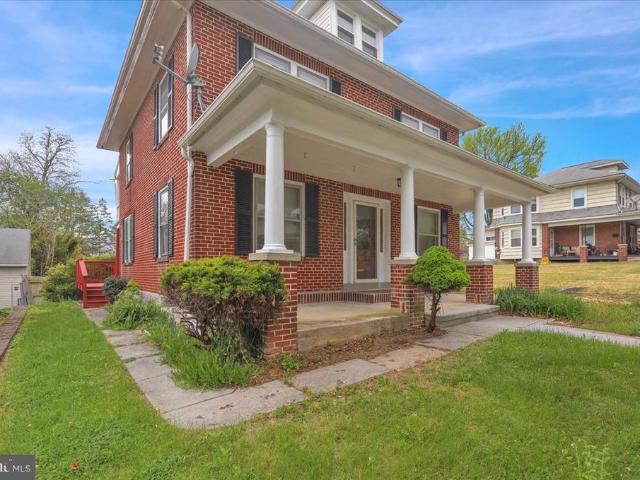 26 Bucks Street