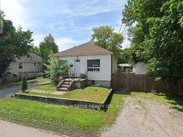 26 Bush Drive, Toronto, ON, M1C 1G6 house for sale | Listing ID E13779 | Royal LePage