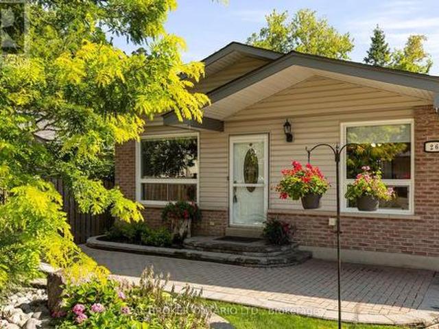 26 Carlton Street, Orillia, ON, L3V 6S7 house for sale | Listing ID S13686 | Royal LePage