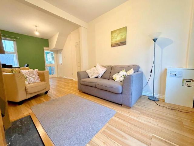26 Carrington Street, Ravenhill Road, Belfast, BT6 8GF