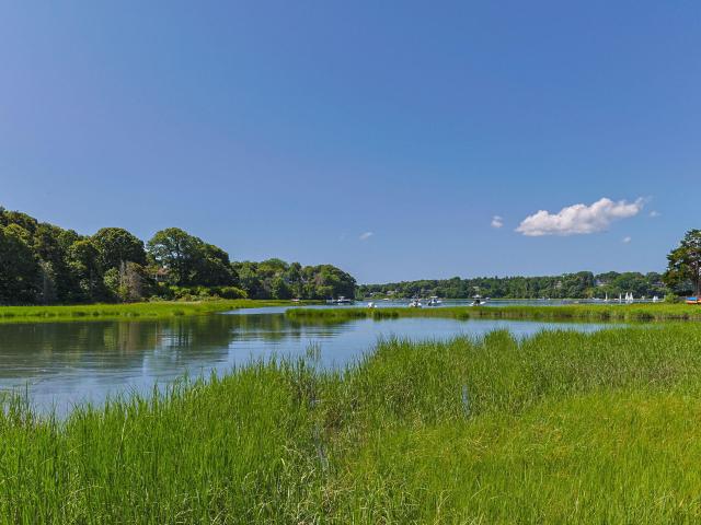 26 Cedar Cove Road