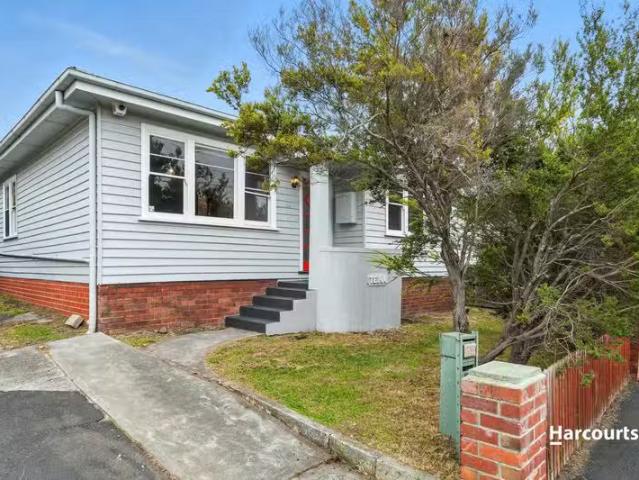 26 Coleman Street, MOONAH, TAS 7009 House for Rent